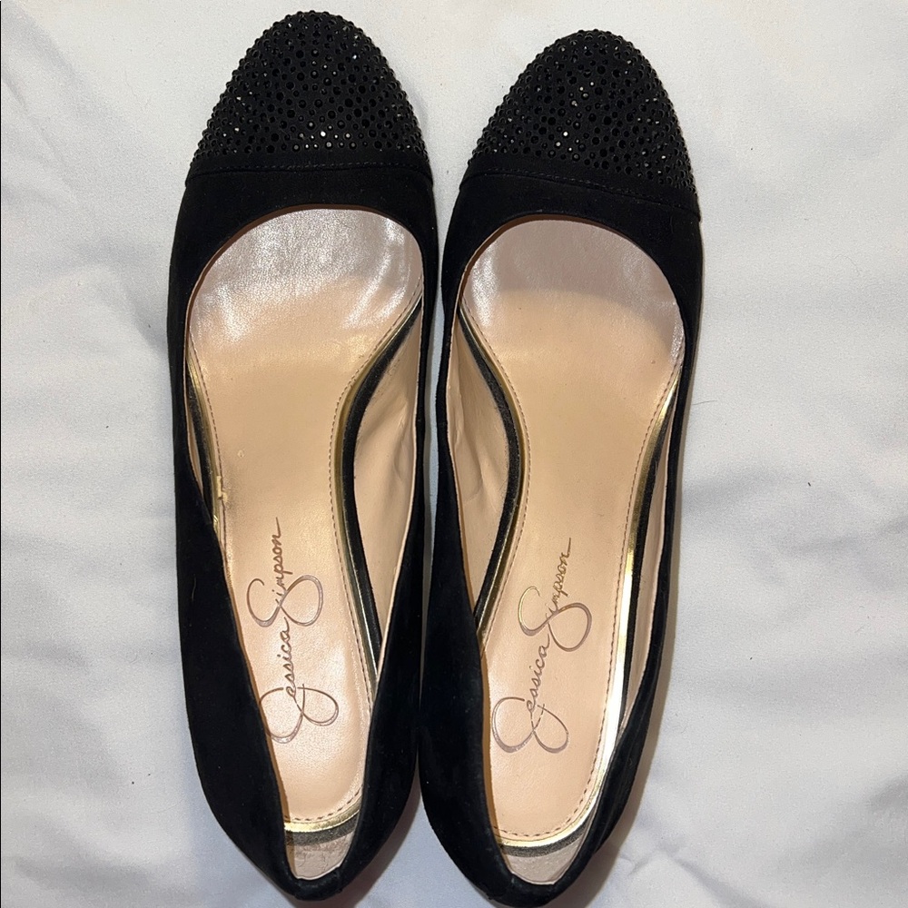 Jessica Simpson Black Pumps with Sparkling Toe